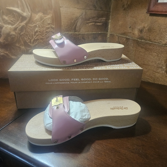Dr. Scholl's Pink and Gold Mules - Picture 2 of 8